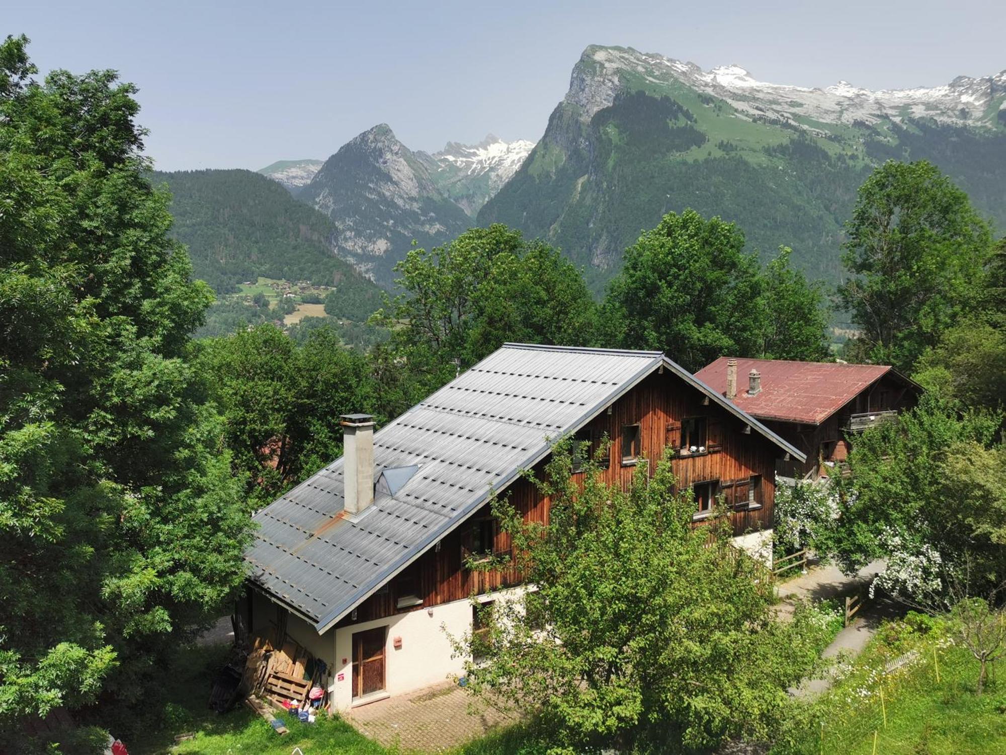 Auberge de jeunesse Le Criou - Les Fermes De Vercland à Samoëns Extérieur photo