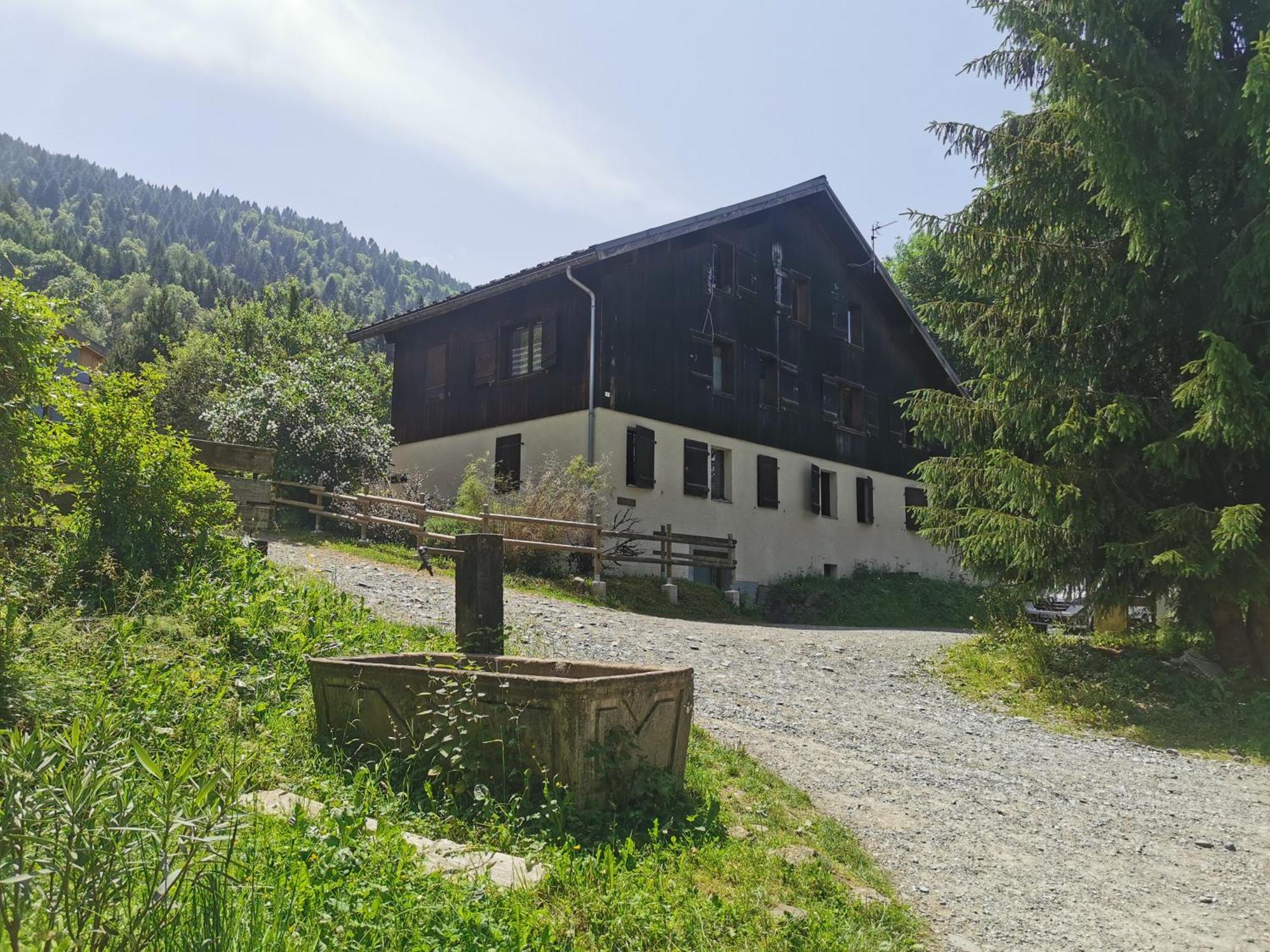 Auberge de jeunesse Le Criou - Les Fermes De Vercland à Samoëns Extérieur photo